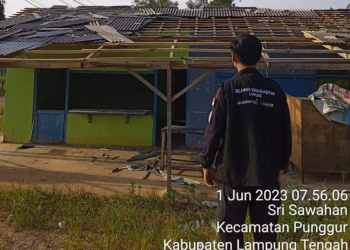 Tinjau Masyarakat Terdampak Puting Beliung, MDMC dengan LazisMu Lampung Lakukan Asesmen