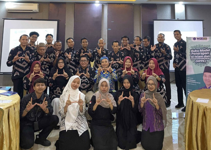 FIKOM UM Metro Gelar Bedah Buku PP-AIK: Dari Teori ke Nilai Profetis dan Profesional
