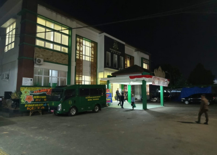 Breaking News! Pejabat Pemkot Metro Ditahan Kejari 