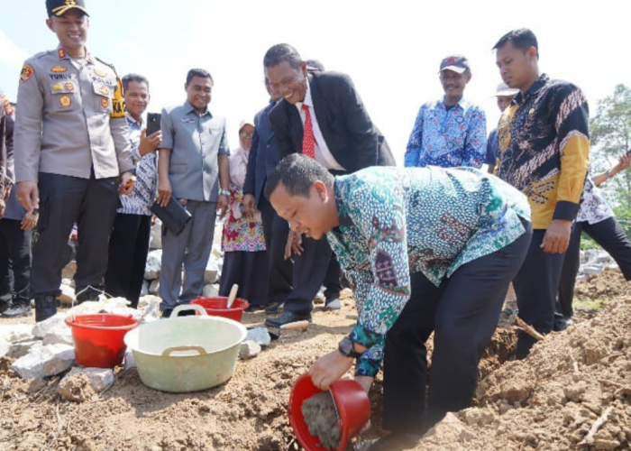 Peletakan Batu Pertama Gereja HKBP Podosari, Bupati Pringsewu Harap Jadi Simbol Kerukunan Beragama