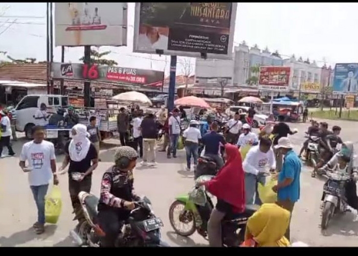 R2TB Relawan Kotak Kosong Gelar Jum'at Berkah Berbagi 