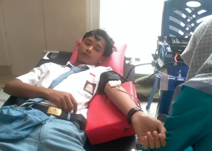 SMA Yos Sudarso Wajibkan Siswanya Donor Darah, PMI Metro: Sangat Membantu