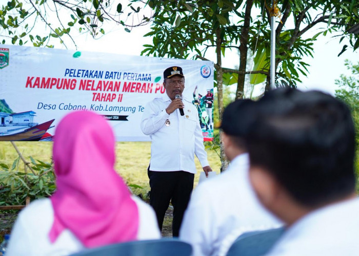 Plt. Bupati Lamteng I Komang Koheri Lakukan Peletakan Batu Pertama Program KNMP