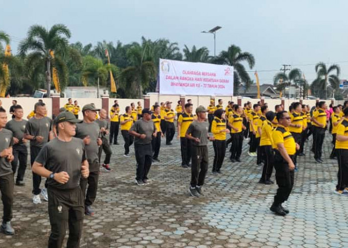 Perkuat Sinergitas TNI-Polri, Polres Mesuji Gelar Senam Bersama HUT Bhayangkara ke-78