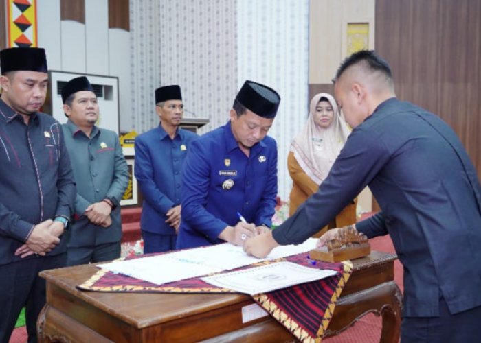 Pemkab Pringsewu dan DPRD Teken Nota Kesepakatan Perubahan KUA-PPAS Kabupaten Pringsewu Tahun 2026 