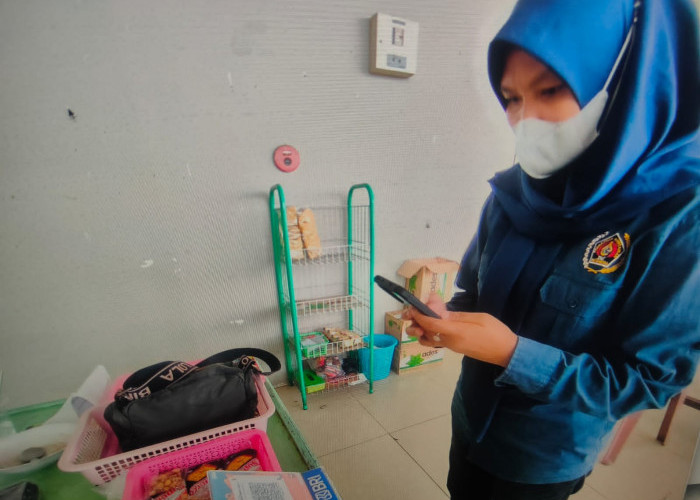 Transaksi Jadi Lebih Praktis, Kantin Bude Lantai 9 Gedung Pemkot Prabumulih Terapkan Pembayaran QRIS BRI