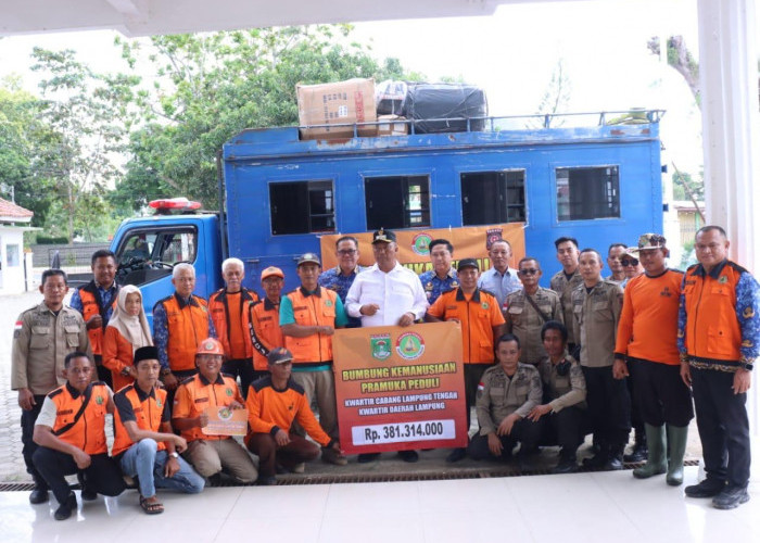 Plt. Bupati I Komang Koheri Lepas Keberangkatan Bantuan Korban Bencana di Sumatera