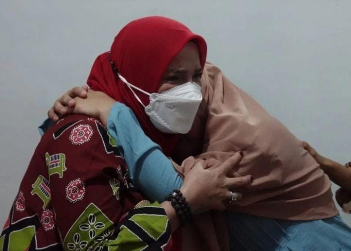 Pemkot Bandar Lampung Janjikan Umrah Gratis Istri dan Anak Korban Jatuhnya Lift Sekolah IT Az Zahra