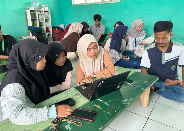 PPK Ormawa HIMADIKMI UM Metro Bekali RISMA Rejo Agung Strategi Promosi Digital UMKM