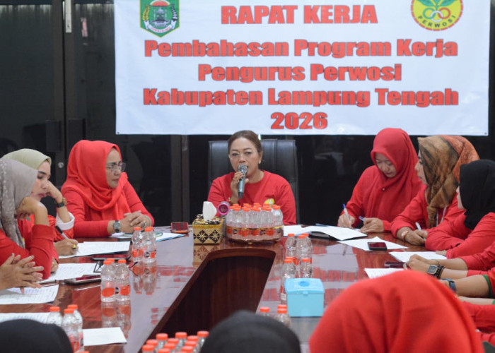 Pimpin Rapat Pembahasan Proker, Ketum Perwosi Lamteng Harap Bisa Jadi Motivasi Tingkatkan Kesehatan