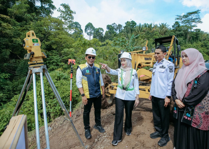 Gubernur Lampung Percepat Perbaikan Jalan Padang Cermin–Teluk Kiluan, Target Rampung Agustus 2026