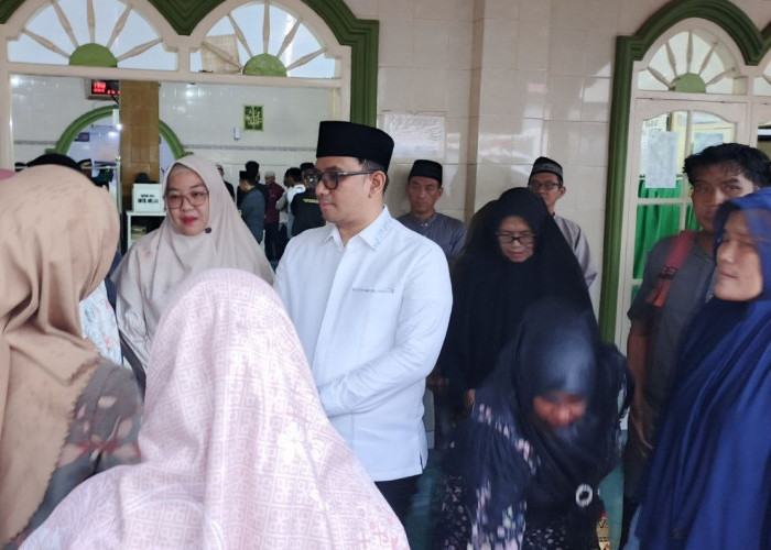 Surat Hadiah Baru Ditandatangani, Wakil Wali Kota dan Ratusan Warga Salatkan Jenazah Hafizah Al-Qur’an
