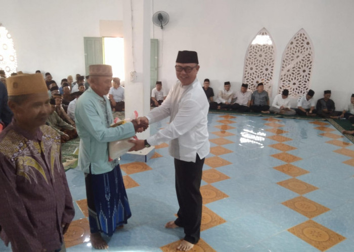 Sekda Mesuji Pimpin Tim 2 Safari Ramadhan Kunjungi Desa Tirtalaga 