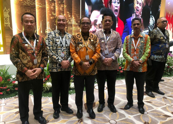 Pj.Bupati Pringsewu Hadiri Penyampaian LHP LKPP 2023