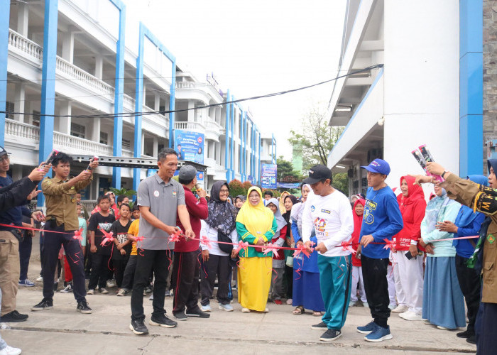 Fakultas Kedokteran UM Metro Berikan Pemeriksaan Kesehatan Gratis di Acara Jalan Sehat