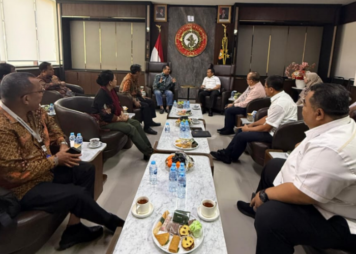 Ketum Firdaus dan Sekjen Makali Kumar Pimpin SMSI Pusat Temui Kabaintelkam Polri