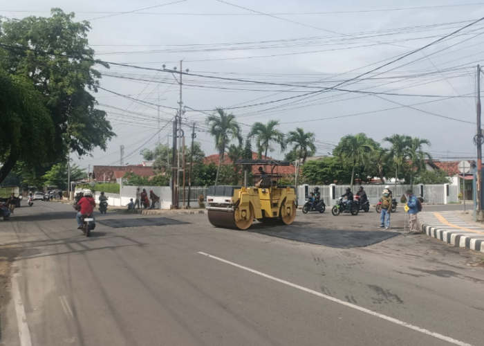 Gunakan Dana CSR, Pemkot Metro Perbaiki Jalan Sambut Lebaran