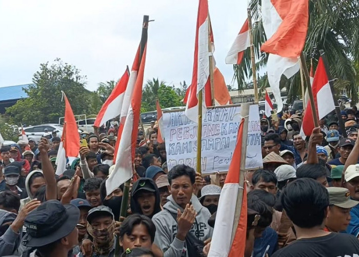 Jaga Kondusifitas, Kapolres Mesuji Turun Langsung Kawal Aksi Damai Warga di PT PAL