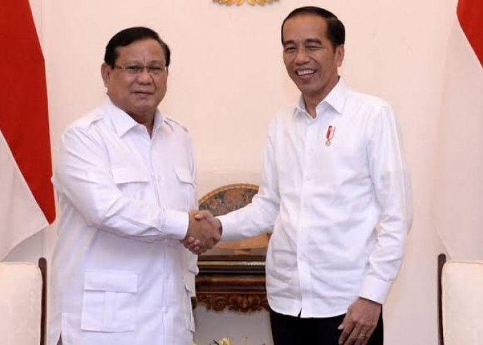 Pengamat: Jokowi Beri Sinyal Dukung Prabowo Capres Koalisi Kebangsaan