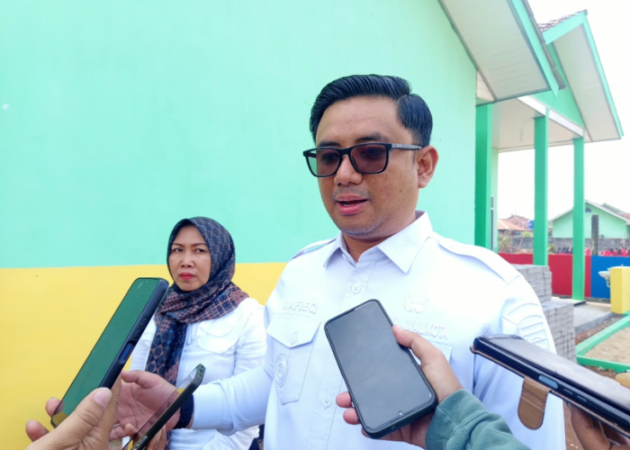 Tinjau Revitalisasi TK Negeri 3 Metro Utara, Rafieq Tekankan Kualitas Sarana Pendidikan