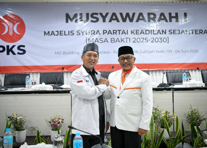 Secara Musyawarah Mufakat, PKS Tetapkan Ketua Majelis Syura dan Presiden PKS Periode 2025–2030