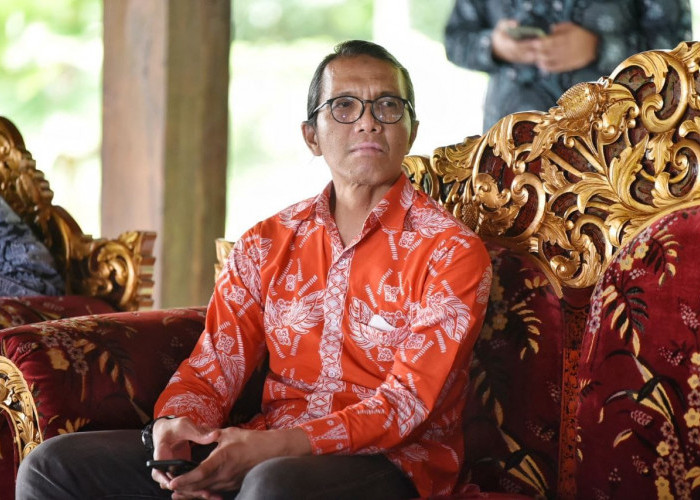 PKS Daftarkan Bakal Calon Anggota Legislatif dengan Karnaval Budaya