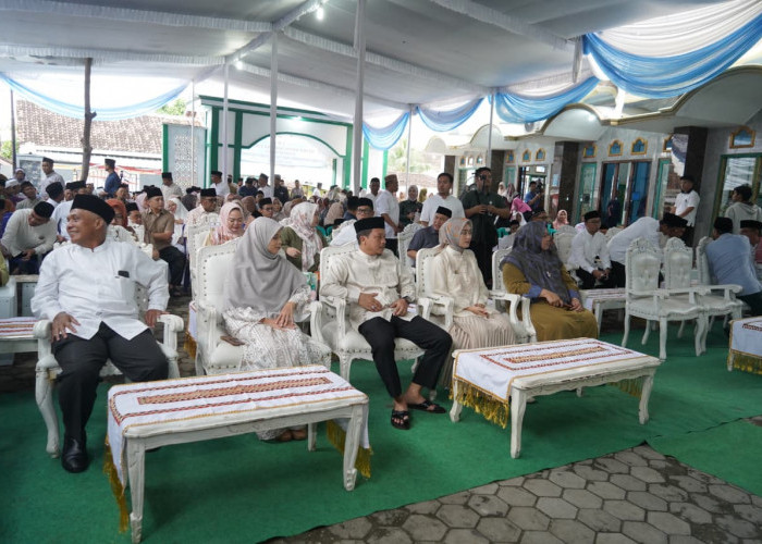 Wagub Lampung Apresiasi Pembangunan dan Sinergi Daerah saat Safari Ramadhan di Pringsewu