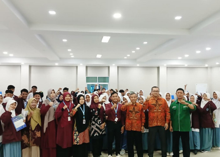 UM Metro Terima Kunjungan Edukatif Siswa MA Muhammadiyah Metro ke Laboratorium UM Metro