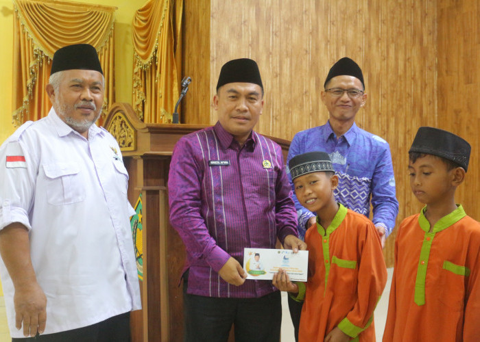 Kemenag Pringsewu Gelar Santunan Anak Yatim dan Penyandang Disabilitas