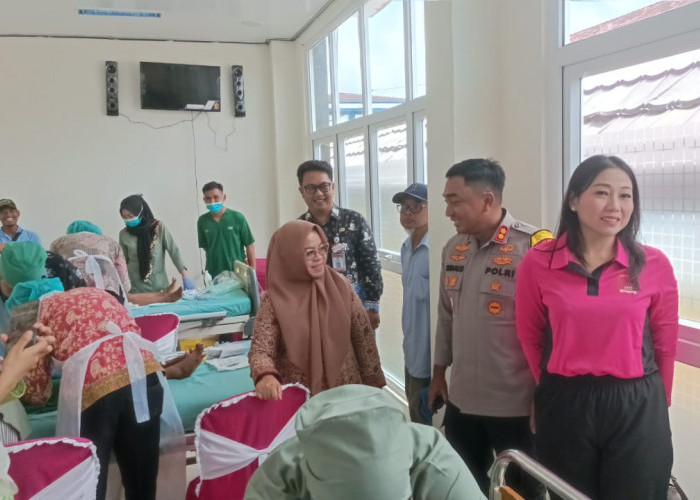 Kapolres dan Bupati Buka Acara Sunat Massal, Rangkaian HUT ke-17 Kabupaten Mesuji 