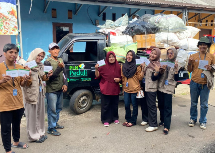 Gebrakan Sinergi Langkapura Bersama Bank Sampah EMAK.ID, Wujudkan Kota Bandar Lampung Bersih!