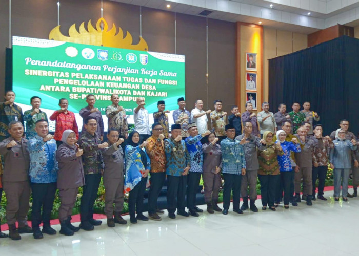Kepala Daerah se-Lampung Teken MoU, Dana Desa dan Kelurahan Bakal Diawasi Kejaksaan