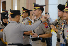 AKBP M. Yunnus Saputra Resmi Serahkan Tongkat Komando Polres Pringsewu kepada AKBP Dadi Perdana Putra