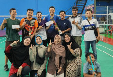 PB UM Metro Rebut Juara Ganda Putra Turnamen Bulu Tangkis Interen GMB Metro 2025