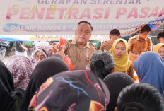 Kendalikan Inflasi Masyarakat Unit Enam Serbu Komoditas Bahan Pokok Hingga Habis