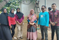 Wujud Kampus Berdampak, Tim Pengabdi Mahasiswa Berdampak UM Metro Dirikan Bank Sampah Ibu-Ibu PKK di Rejoagung