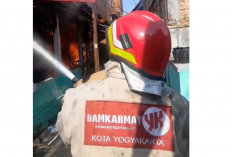 Rumah di Kotagede Yogyakarta Terbakar, Diduga Berawal dari Kabel Listrik Bermasalah