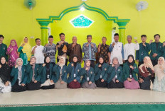 16 Mahasiswa KKN FAI UM Metro Resmi Dilepas di PCM Bantul Metro Selatan