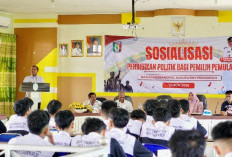 Ratusan Siswa SMKN 1 Gadingrejo Ikuti Sosialisasi Pendidikan Politik untuk Pemilih Pemula