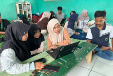 PPK Ormawa HIMADIKMI UM Metro Bekali RISMA Rejo Agung Strategi Promosi Digital UMKM
