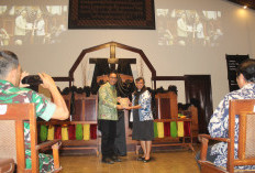 Wakil Wali Kota Yogyakarta Hadiri Paskah Sabtu Sunyi, Tekankan Pesan Persatuan dan Kolaborasi Kota