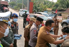 Polres Mesuji Bersama Forkopimda Bagikan Masker Serentak di 16 Titik