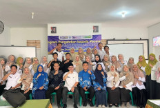 Prodi Pendidikan Ekonomi FKIP UM Metro Laksanakan Pengabdian kepada Masyarakat di SMAN 1 Gunung Sugih