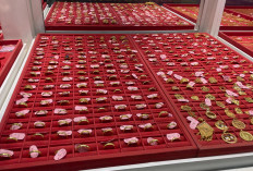 Lonjakan Harga Emas 24 Karat di Pasar Cendrawasih Pasca Lebaran, Pembeli Justru Sepi