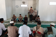Wakapolres Mesuji Gelar Jumat Keliling, Salat Jumat Bersama Warga Labuhan Permai