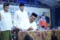 Resmikan Ponpes Nurul Qodiri As-Sofa, Plt. Bupati Lamteng Hadiri Pengajian Akbar Gus Miftah di Gunung Batin