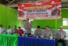 Jumat Curhat Polres Mesuji, Salurkan Bantuan Sembako untuk Warga Desa Bangun Jaya