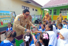 Sampah Jadi Berkah, Rafieq Dorong 75 Sekolah di Metro Bangun Budaya Peduli Lingkungan